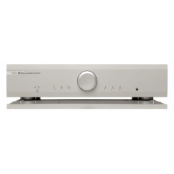 Musical Fidelity M2si, vista frontal en plata