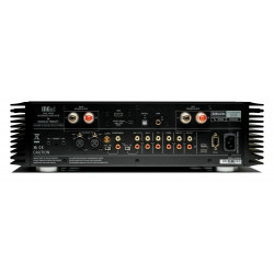 Musical Fidelity M6xi, panel trasero con XLR, HDMI eARC, USB-C y phono MM/MC