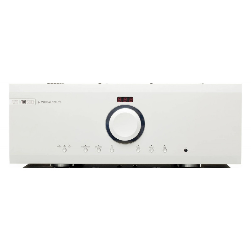 Musical Fidelity M6si500, vista frontal en plata