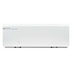 Musical Fidelity M8s-700m, vista frontal en plata