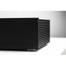 Musical Fidelity BPC3, lateral con aletas, en negro