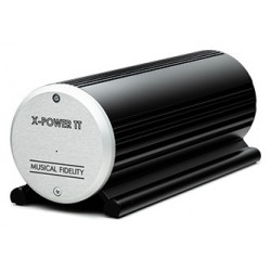 Musical Fidelity X-Power TT, vista frontal