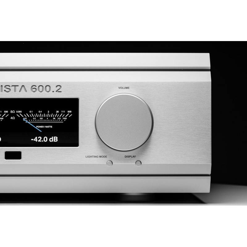 Musical Fidelity Nu-Vista 600.2, detalle de la pantalla con vúmetros, plata