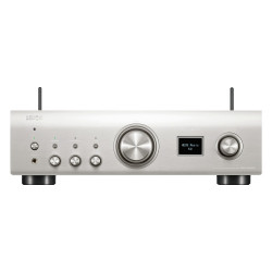 Denon PMA-900HNE, vista frontal en plata