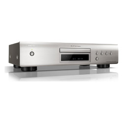Denon DCD-600NE, vista en ángulo desde la izquierda en plata