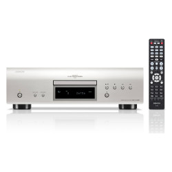 Denon DCD-1700NE, en plata con el mando RC-1249