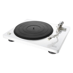 Denon DP-400, vista en ángulo en blanco