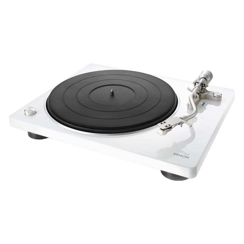 Denon DP-400, vista en ángulo en blanco