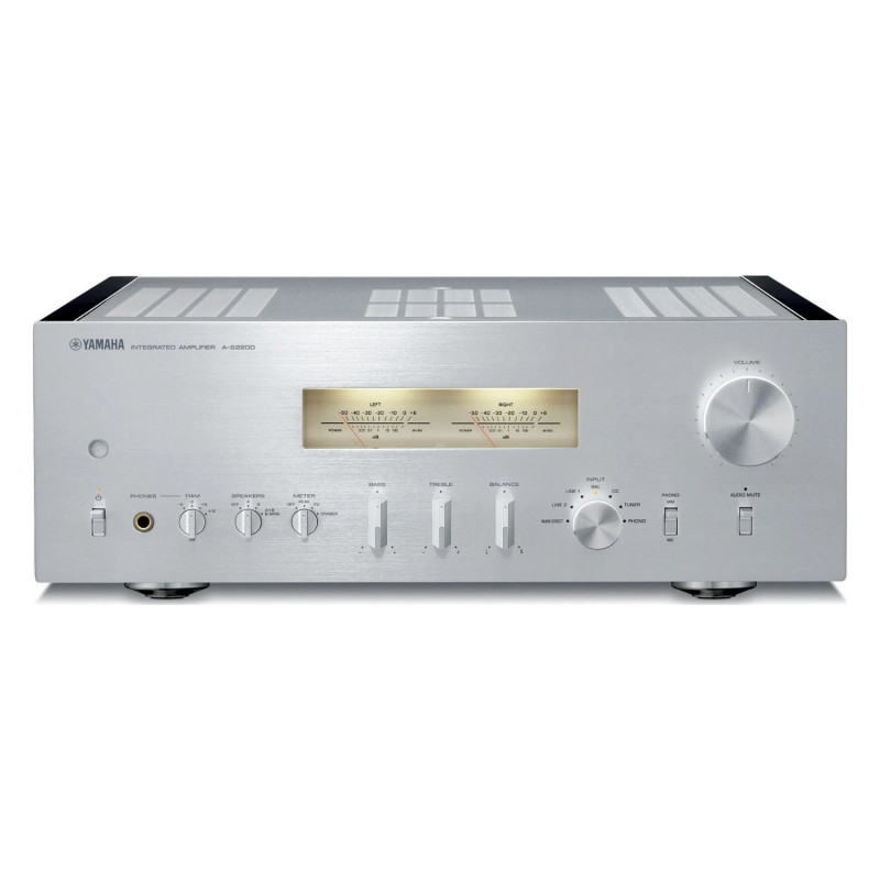 Yamaha A-S2200, vista frontal en plata con los medidores