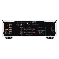 Yamaha A-S701, panel trasero con phono, óptica, coaxial y salida de subwoofer
