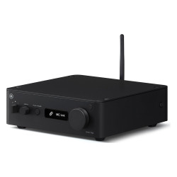 Yamaha WXC-70A, vista en ángulo con la antena wifi montada