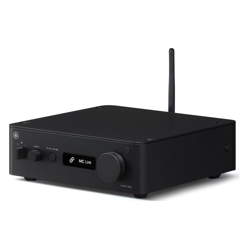Yamaha WXC-70A, vista en ángulo con la antena wifi montada