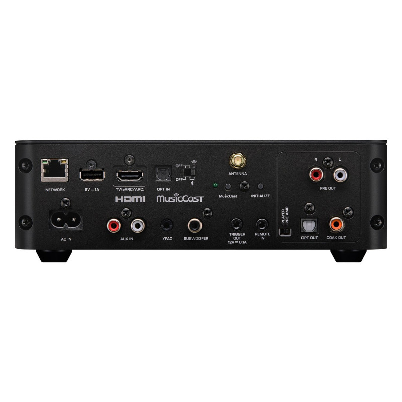 Yamaha WXC-70A, panel trasero con HDMI eARC, entradas, salidas de previo, óptica, coaxial y subwoofer