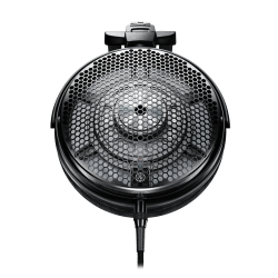 Audio-Technica ATH-ADX5000, detalle de la carcasa en nido de abeja
