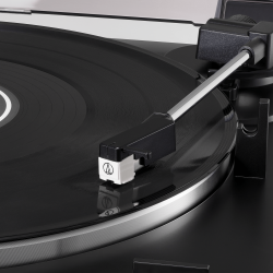 Audio-Technica AT-LP60X en negro, otro detalle