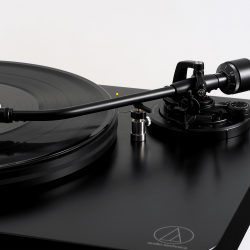 Audio-Technica AT6006R, detalle de la barra de elevación