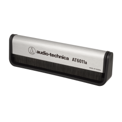 Audio-Technica AT6011a, cepillo antiestático de fibra de carbono